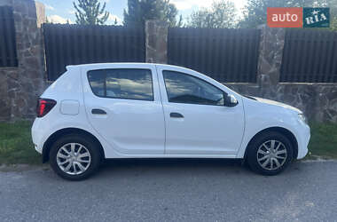 Хэтчбек Renault Sandero 2019 в Киеве