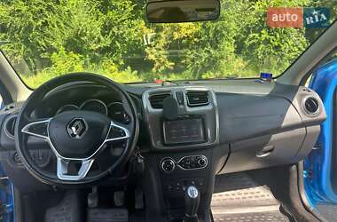 Хэтчбек Renault Sandero 2017 в 