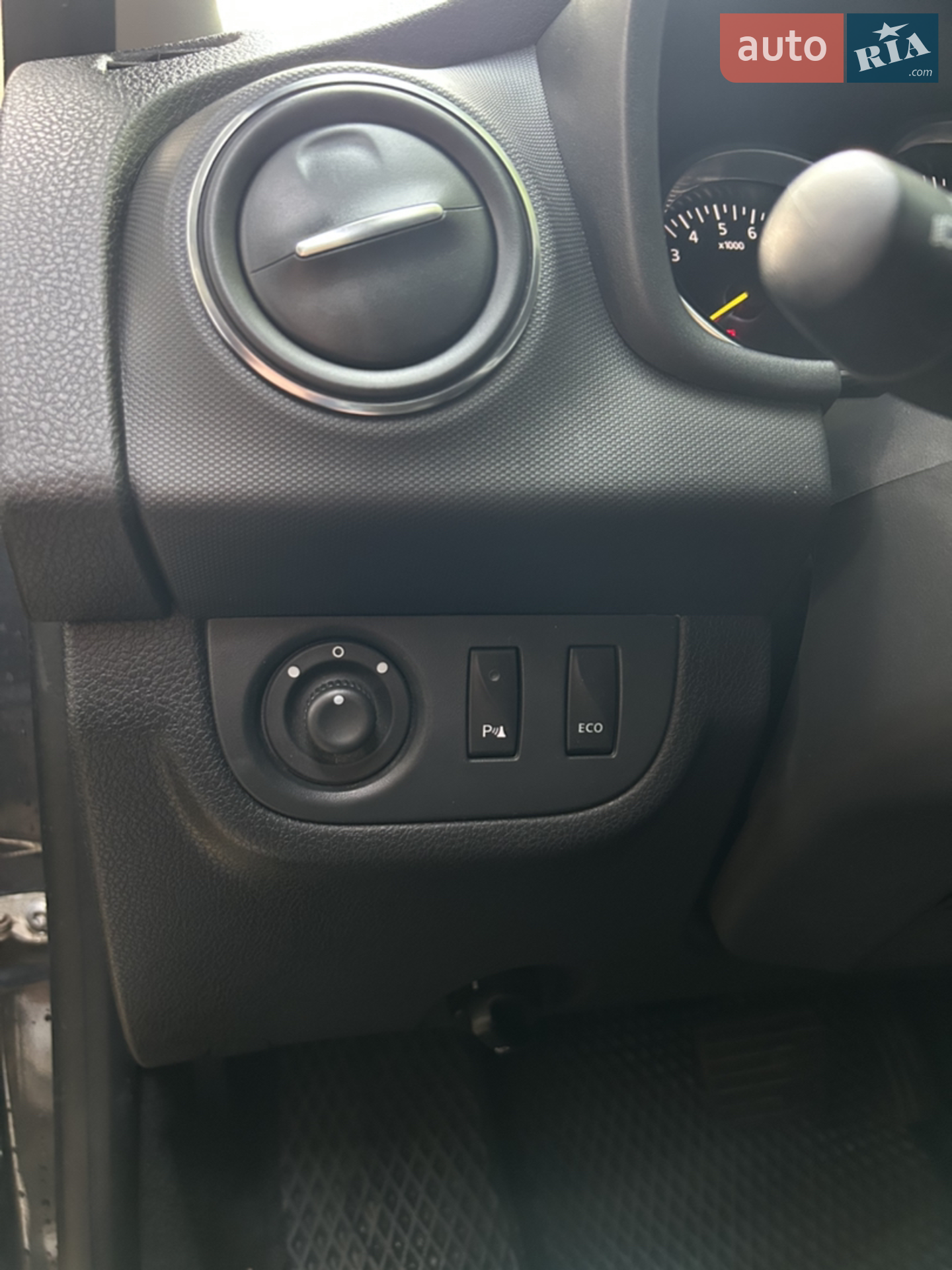 2019 Renault Sandero - мініатюра 17
