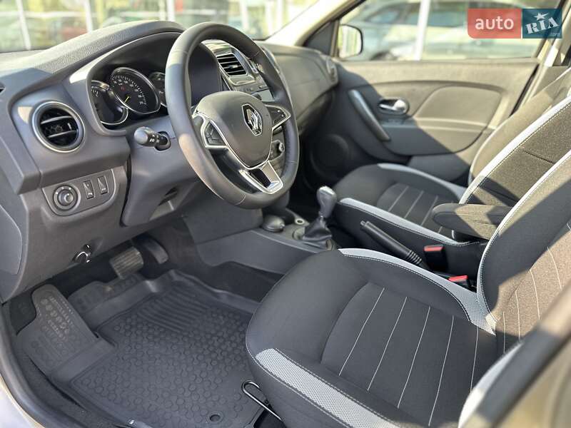 Хэтчбек Renault Sandero 2020 в Киеве