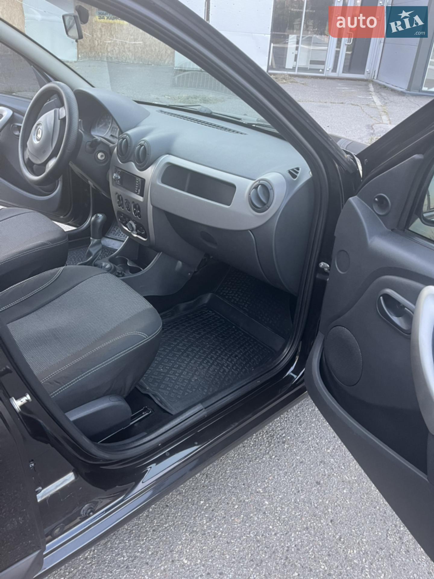 2011 Renault Sandero - мініатюра 14