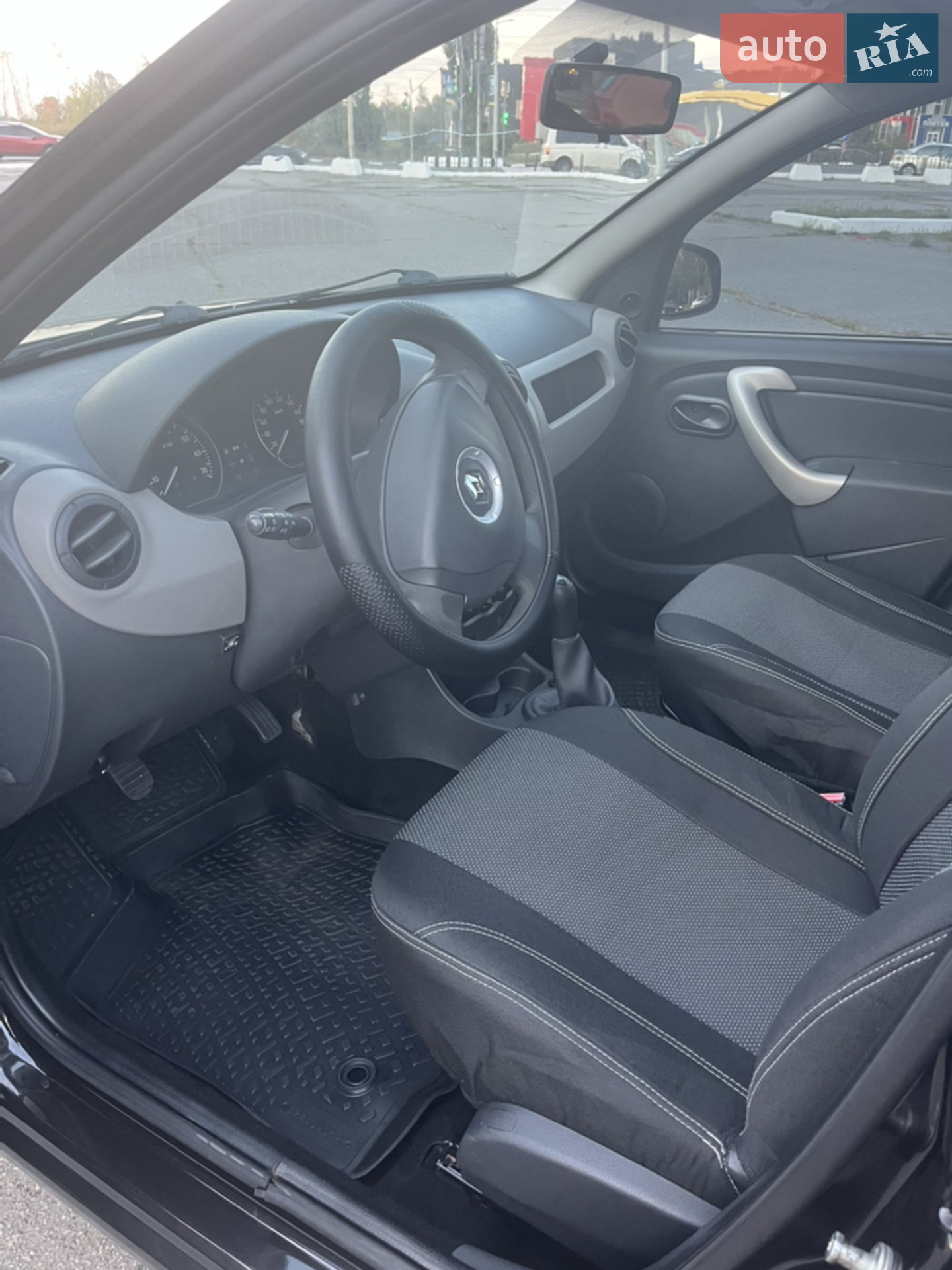 2011 Renault Sandero - мініатюра 11