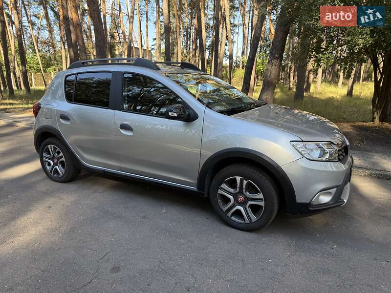 Хэтчбек Renault Sandero 2019 в Черкассах фото 8 Хэтчбек Renault Sandero 2019 в Черкассах