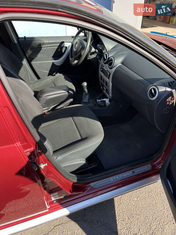 Хетчбек Renault Sandero 2011 в Миколаєві