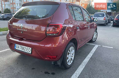 Хэтчбек Renault Sandero 2019 в 