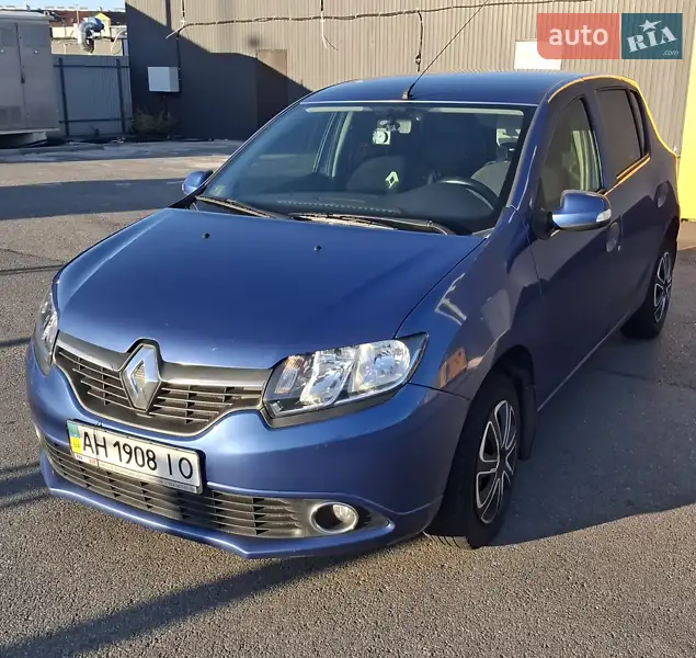 Renault Sandero 2013