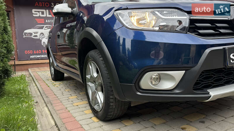 Хэтчбек Renault Sandero 2019 в Сваляве