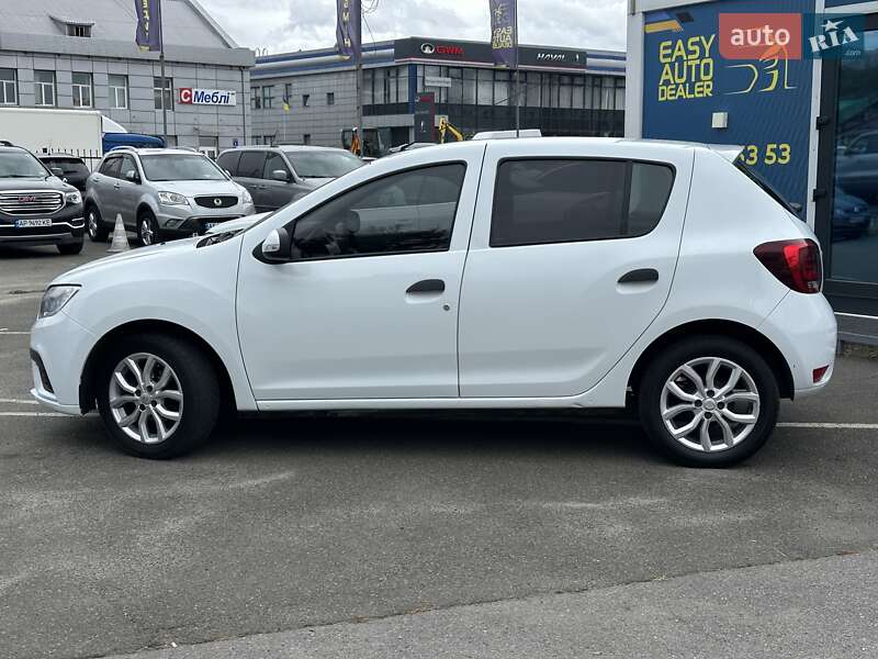 Хэтчбек Renault Sandero 2019 в Киеве