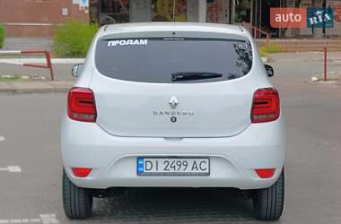 Хэтчбек Renault Sandero 2020 в 