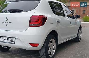 Хэтчбек Renault Sandero 2020 в 