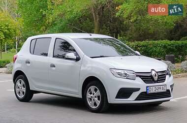Хэтчбек Renault Sandero 2020 в 