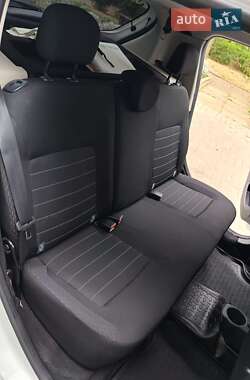 Хэтчбек Renault Sandero 2020 в 