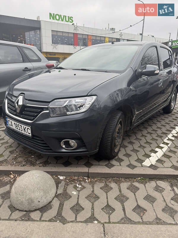 Renault Sandero 2021