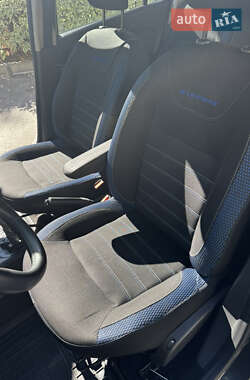 Хэтчбек Renault Sandero 2020 в 