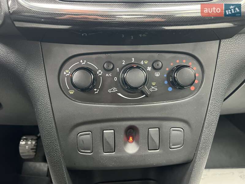 Хэтчбек Renault Sandero 2019 в Киеве