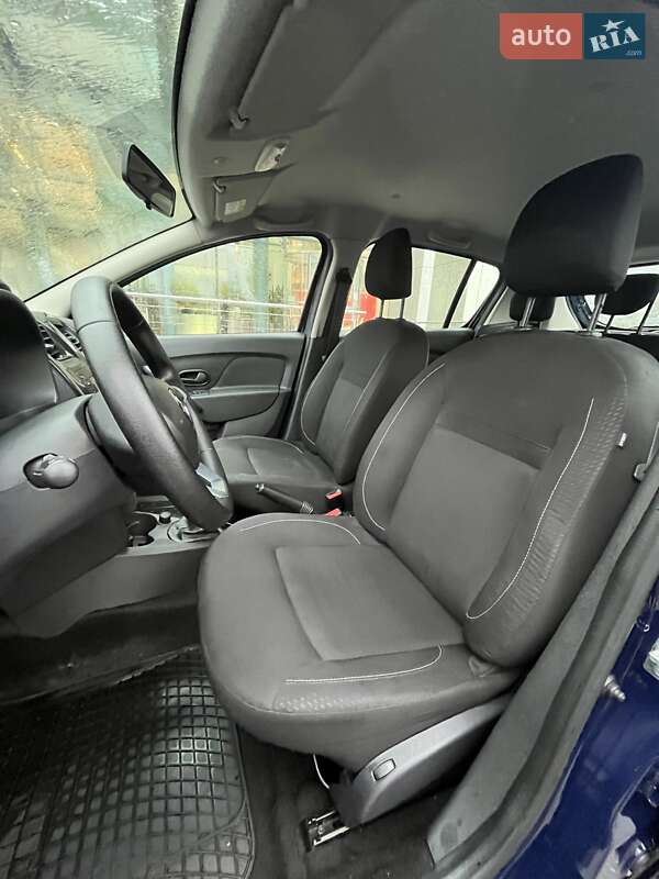 Хэтчбек Renault Sandero 2019 в Киеве фото 16 Хэтчбек Renault Sandero 2019 в Киеве