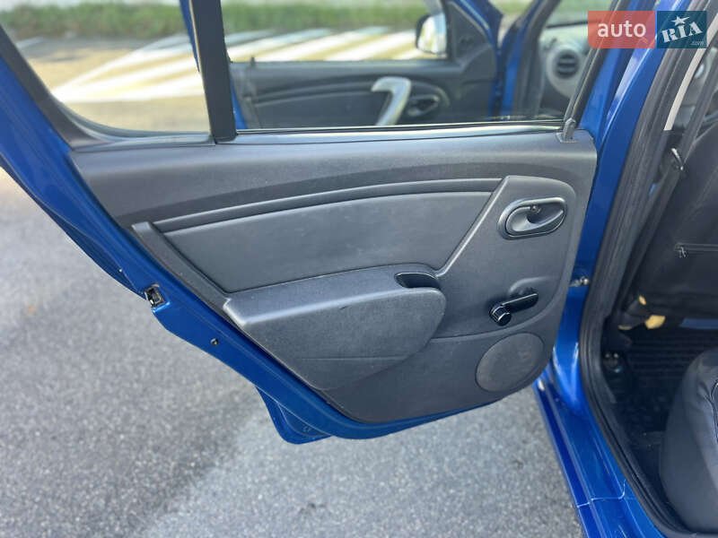 Хетчбек Renault Sandero 2009 в Києві