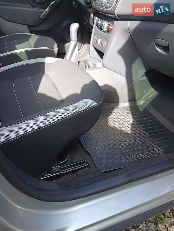 Хэтчбек Renault Sandero 2021 в Киеве фото 13 Хэтчбек Renault Sandero 2021 в Киеве