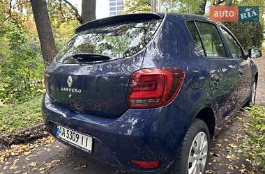 Хэтчбек Renault Sandero 2019 в 
