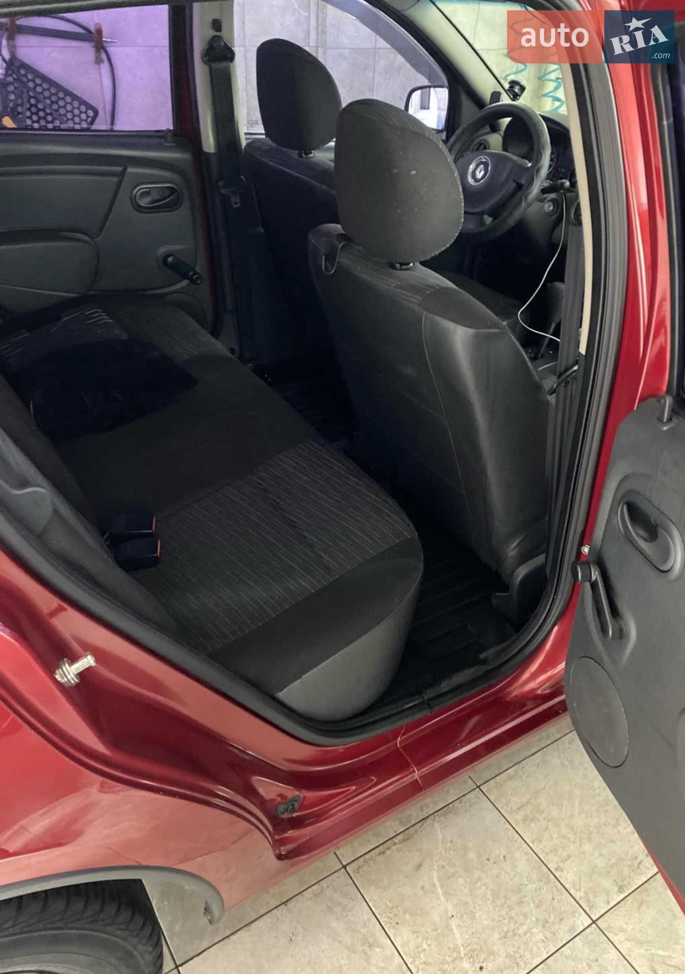 2011 Renault Sandero - мініатюра 9