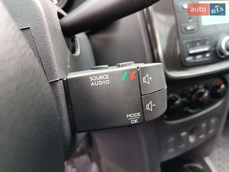 Хэтчбек Renault Sandero 2019 в Виннице фото 34 Хэтчбек Renault Sandero 2019 в Виннице