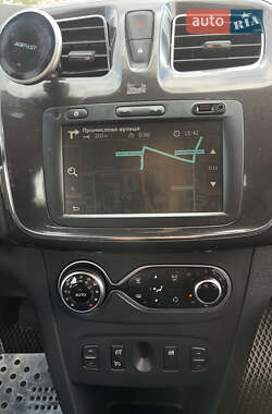 Хэтчбек Renault Sandero 2020 в 