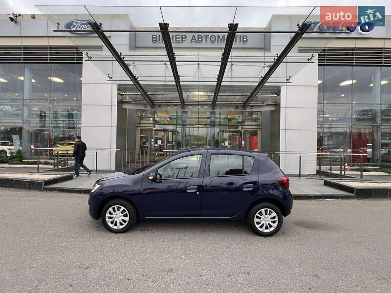 Хэтчбек Renault Sandero 2019 в Киеве фото 4 Хэтчбек Renault Sandero 2019 в Киеве