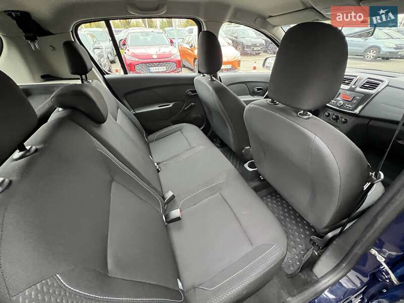 Хэтчбек Renault Sandero 2019 в Киеве фото 19 Хэтчбек Renault Sandero 2019 в Киеве