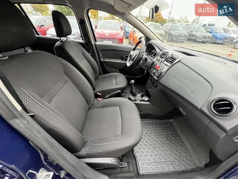 Хэтчбек Renault Sandero 2019 в Киеве фото 20 Хэтчбек Renault Sandero 2019 в Киеве