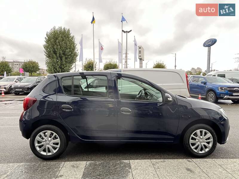 Хэтчбек Renault Sandero 2019 в Киеве фото 5 Хэтчбек Renault Sandero 2019 в Киеве