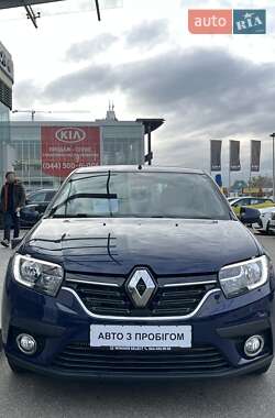 Хэтчбек Renault Sandero 2019 в 
