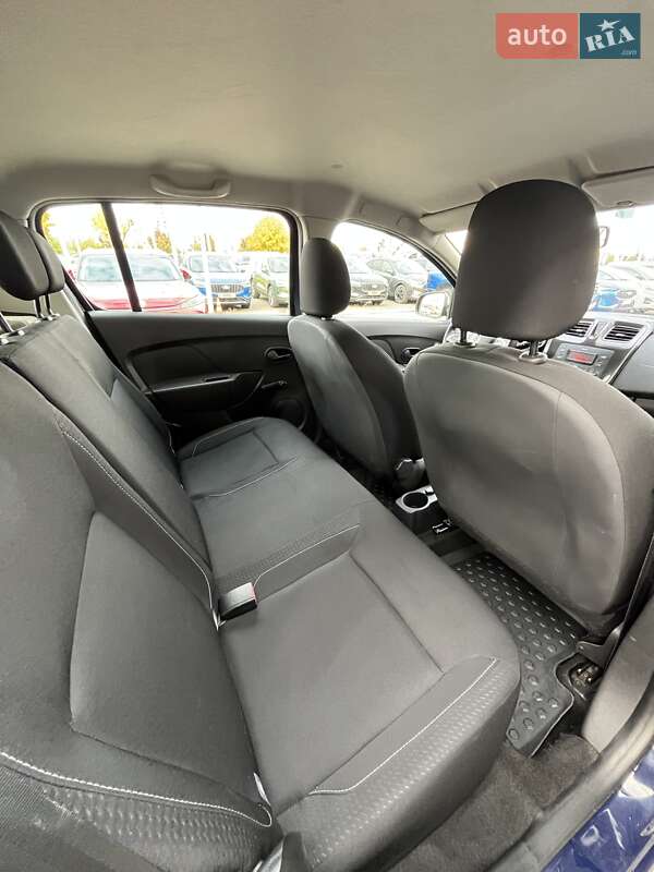 Хетчбек Renault Sandero 2019 в Києві фото 14 Хетчбек Renault Sandero 2019 в Києві