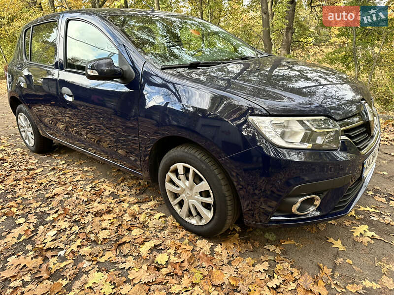 Хэтчбек Renault Sandero 2019 в Киеве фото 7 Хэтчбек Renault Sandero 2019 в Киеве