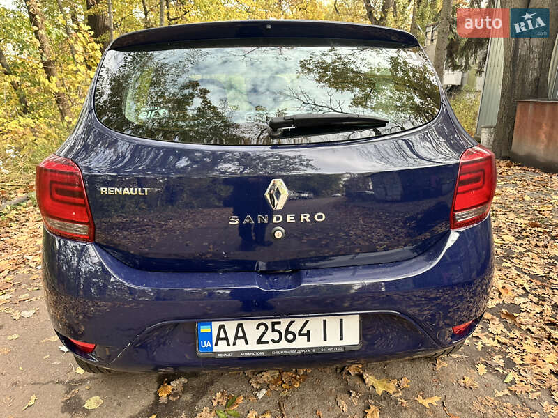 Хэтчбек Renault Sandero 2019 в Киеве фото 3 Хэтчбек Renault Sandero 2019 в Киеве