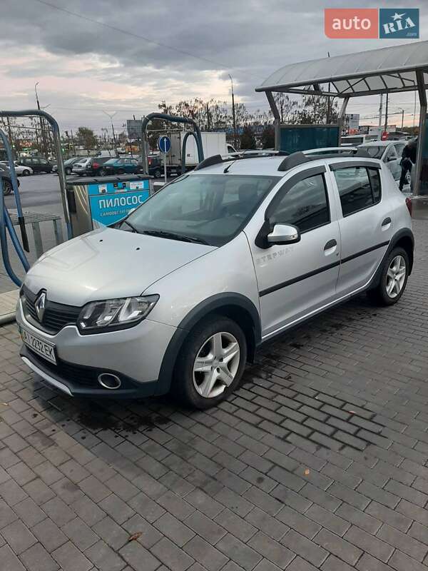 Хэтчбек Renault Sandero 2014 в Белой Церкви