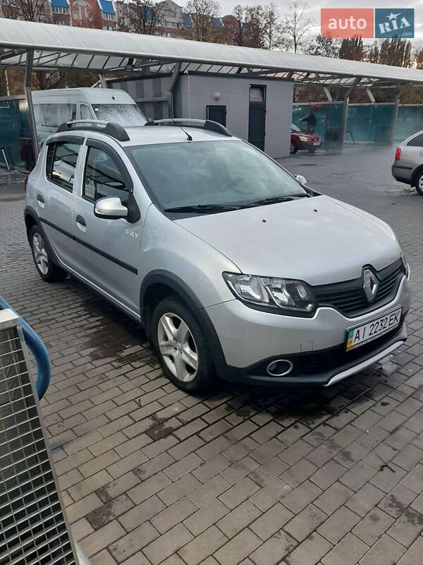 Хэтчбек Renault Sandero 2014 в Белой Церкви