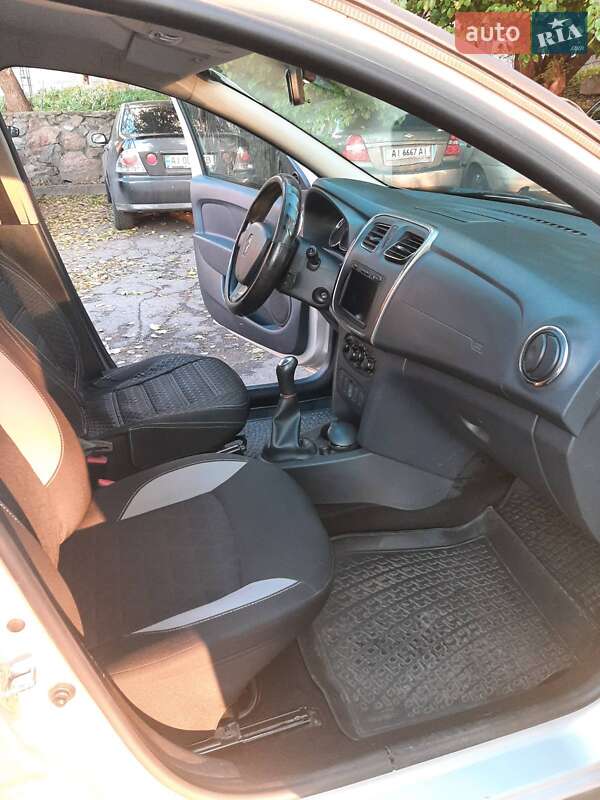 Хэтчбек Renault Sandero 2014 в Белой Церкви