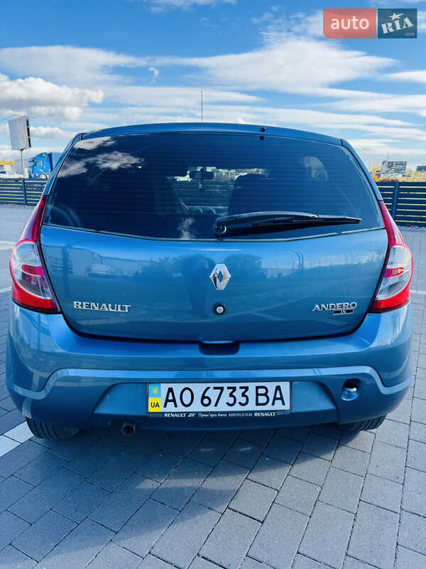 Хэтчбек Renault Sandero 2011 в Мукачево фото 8 Хэтчбек Renault Sandero 2011 в Мукачево