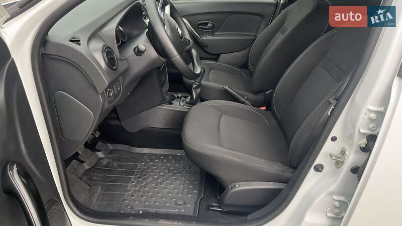 Хэтчбек Renault Sandero 2019 в Киеве фото 12 Хэтчбек Renault Sandero 2019 в Киеве