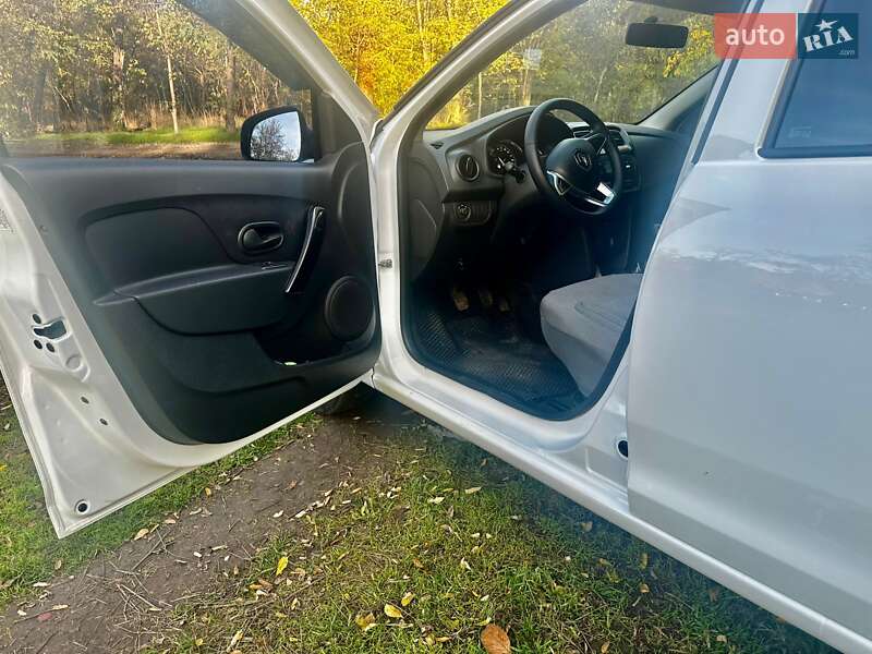 Хэтчбек Renault Sandero 2021 в Одессе фото 7 Хэтчбек Renault Sandero 2021 в Одессе