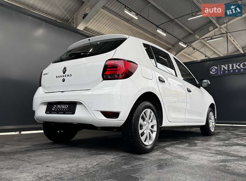 Хэтчбек Renault Sandero 2019 в Киеве фото 18 Хэтчбек Renault Sandero 2019 в Киеве