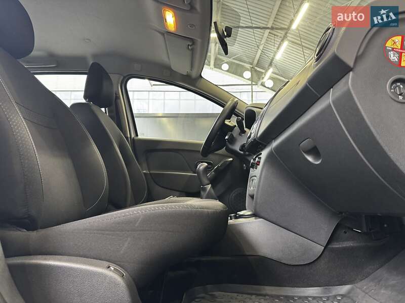 Хэтчбек Renault Sandero 2019 в Киеве фото 33 Хэтчбек Renault Sandero 2019 в Киеве