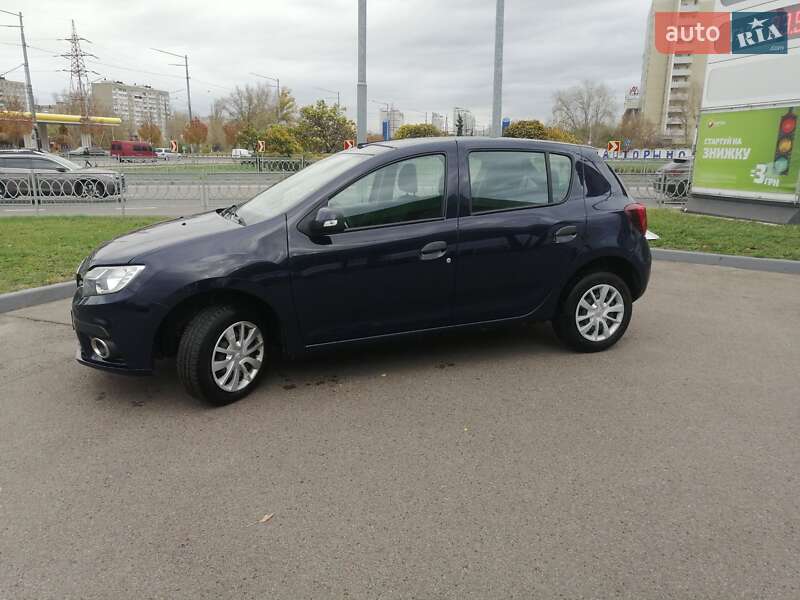 Хэтчбек Renault Sandero 2019 в Киеве