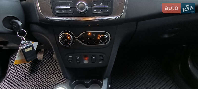 Хетчбек Renault Sandero 2021 в Чернігові