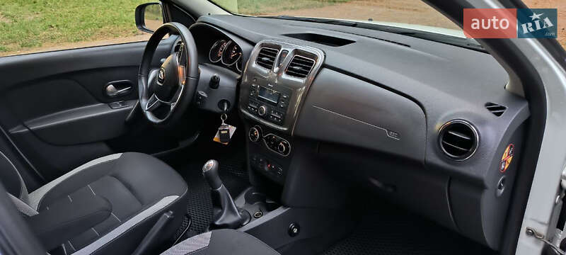 Хетчбек Renault Sandero 2021 в Чернігові