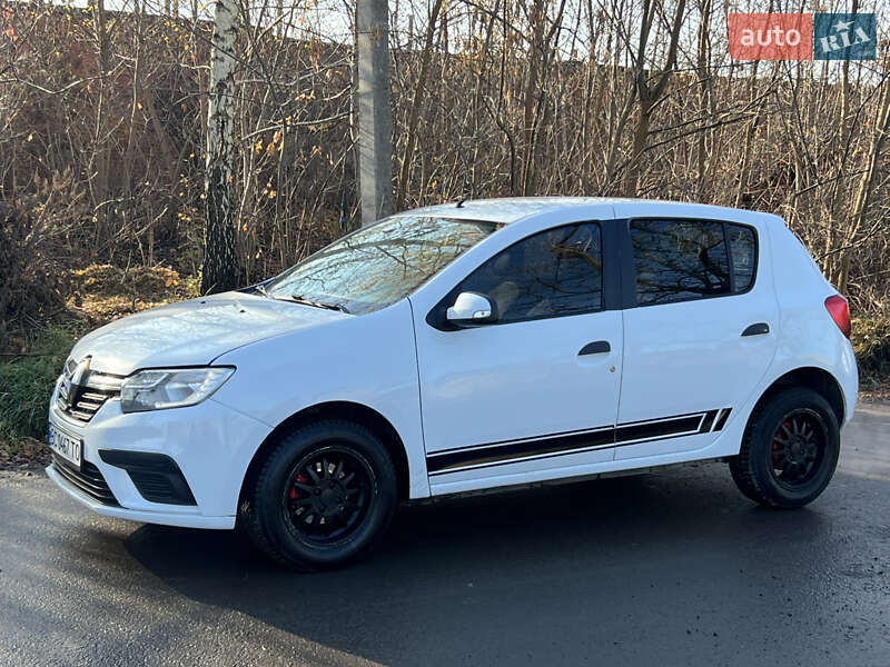 Хэтчбек Renault Sandero 2016 в Шептицькому фото 12 Хэтчбек Renault Sandero 2016 в Шептицькому