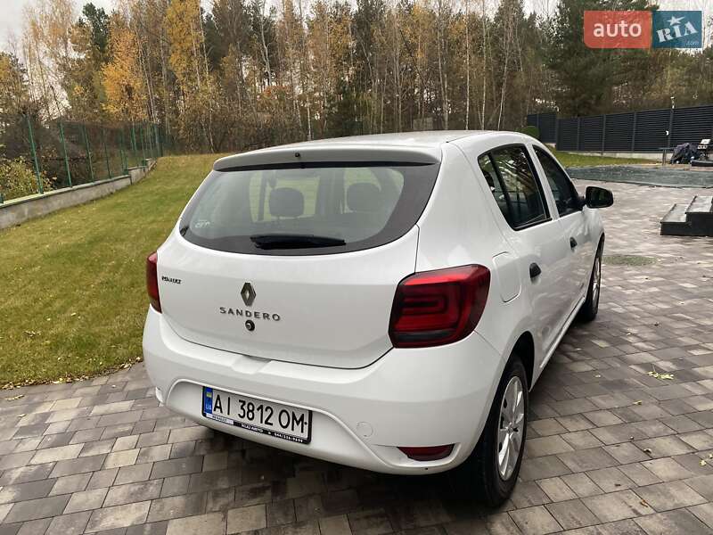 Хэтчбек Renault Sandero 2018 в Броварах