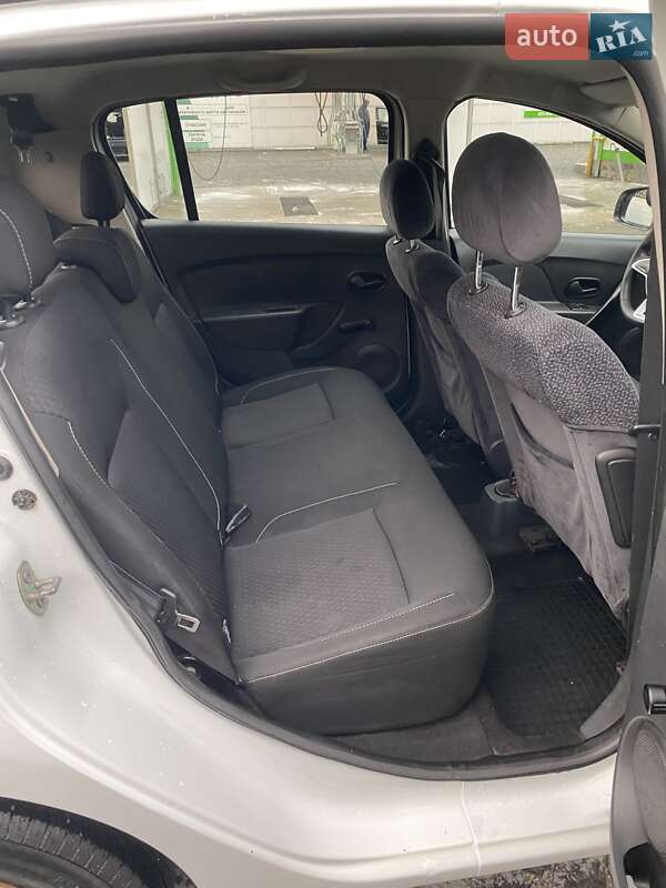 Хэтчбек Renault Sandero 2018 в Броварах