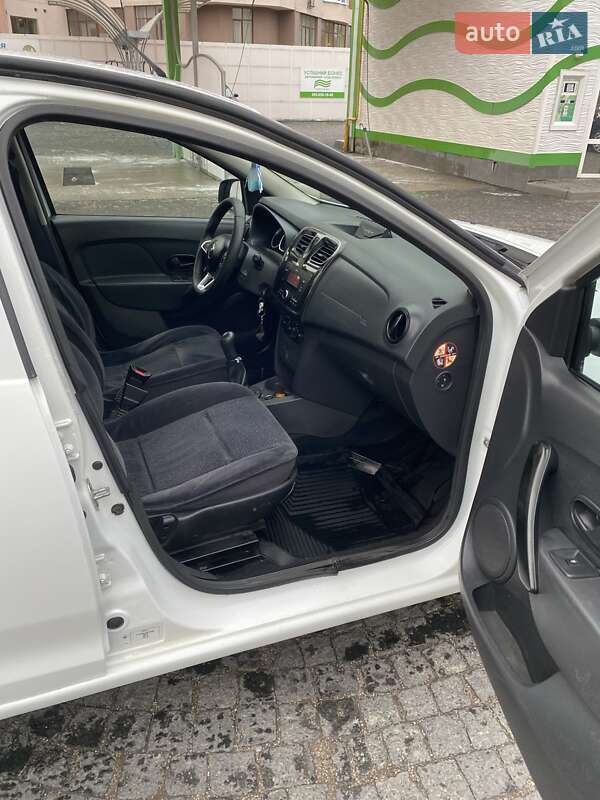 Хэтчбек Renault Sandero 2018 в Броварах