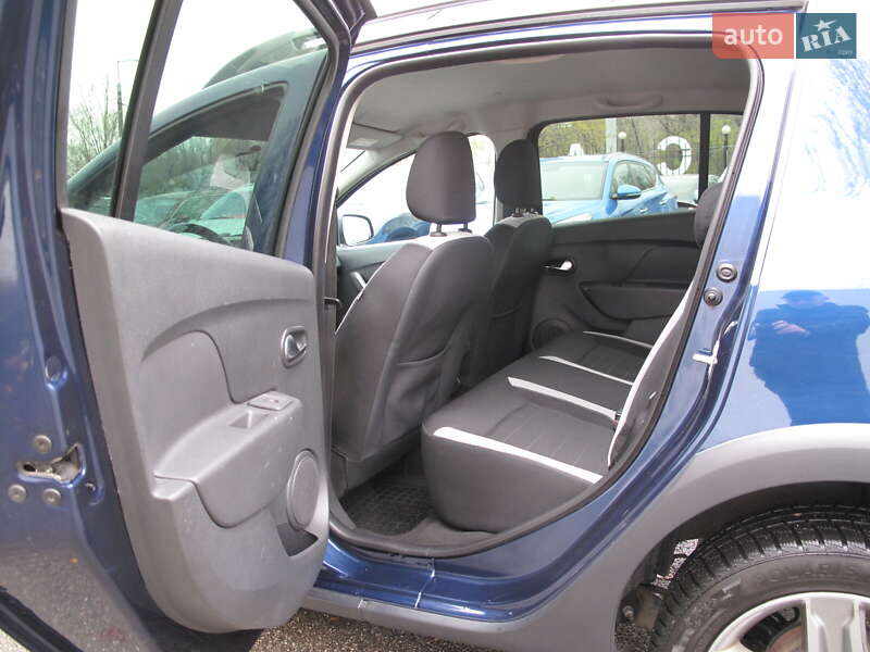 Хэтчбек Renault Sandero 2019 в Киеве фото 34 Хэтчбек Renault Sandero 2019 в Киеве